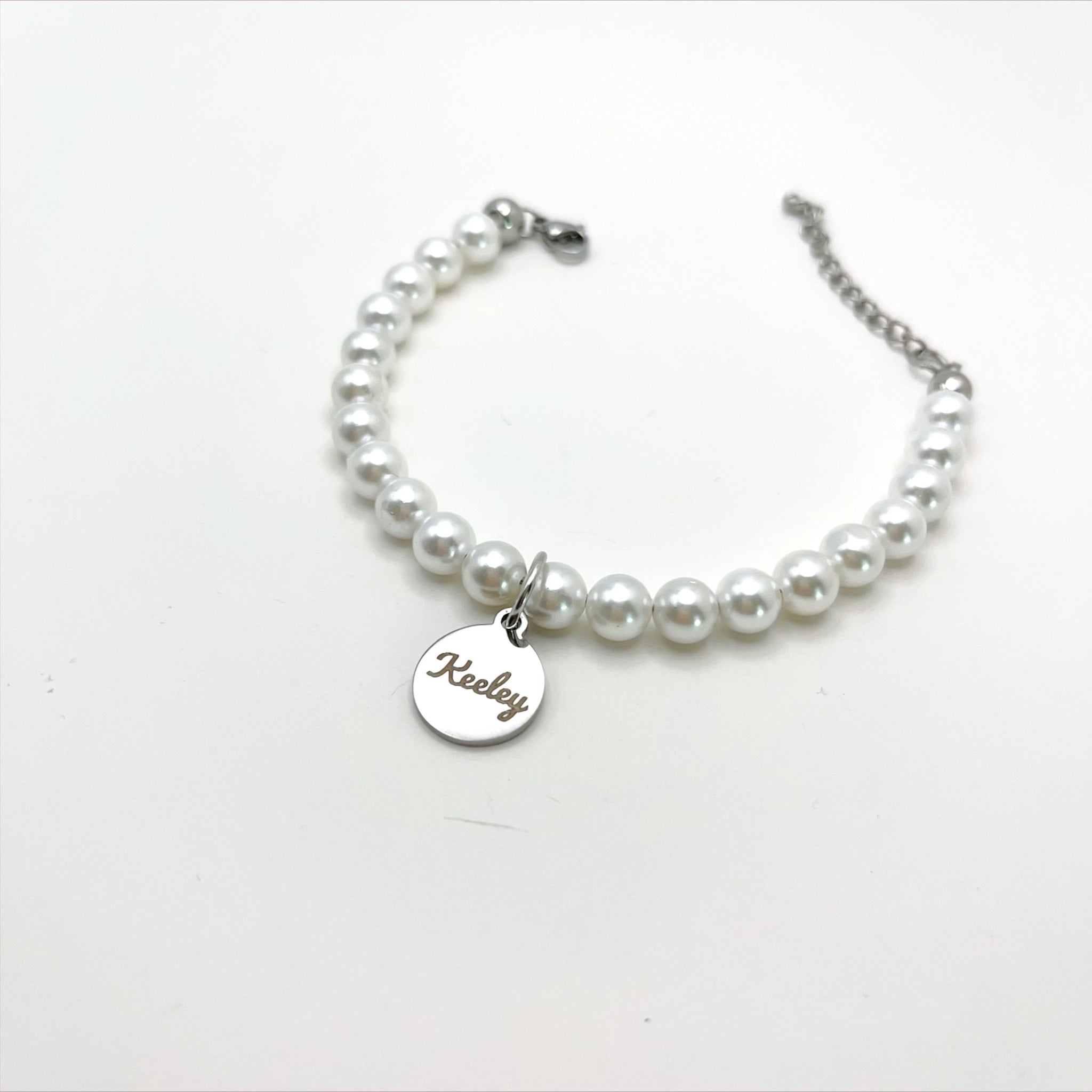 Shell Pearl Bracelet with Disc